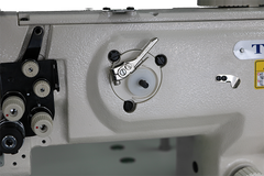 Titan TN-1560, 2 needle walking foot