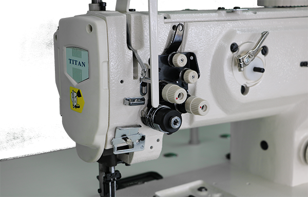 Titan TN-1560, 2 needle walking foot